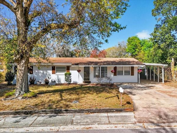 702 CARMEN DRIVE , OCOEE, FL 34761