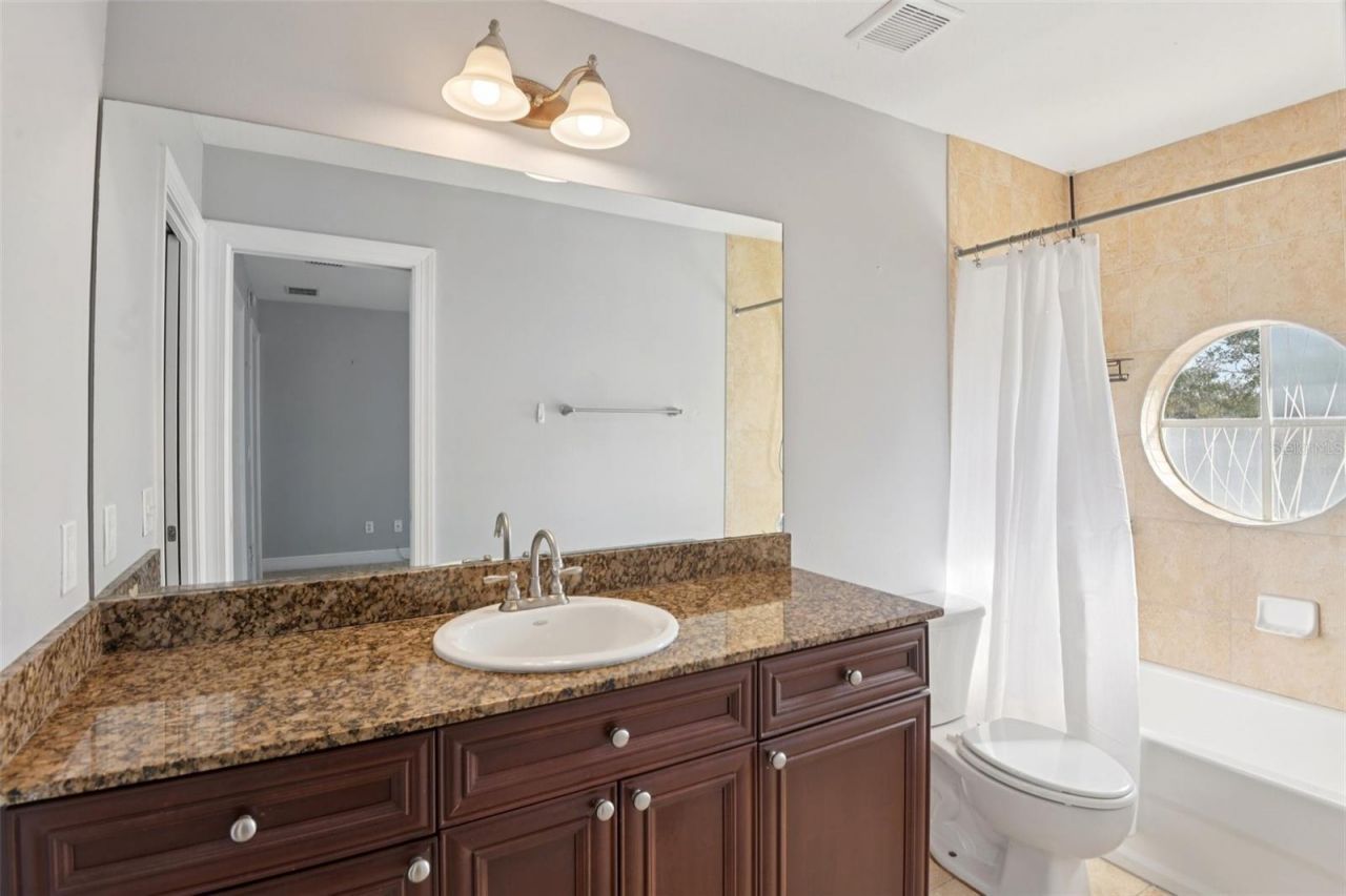 300 Valencia Circle , Saint Petersburg, FL 33716 Photo