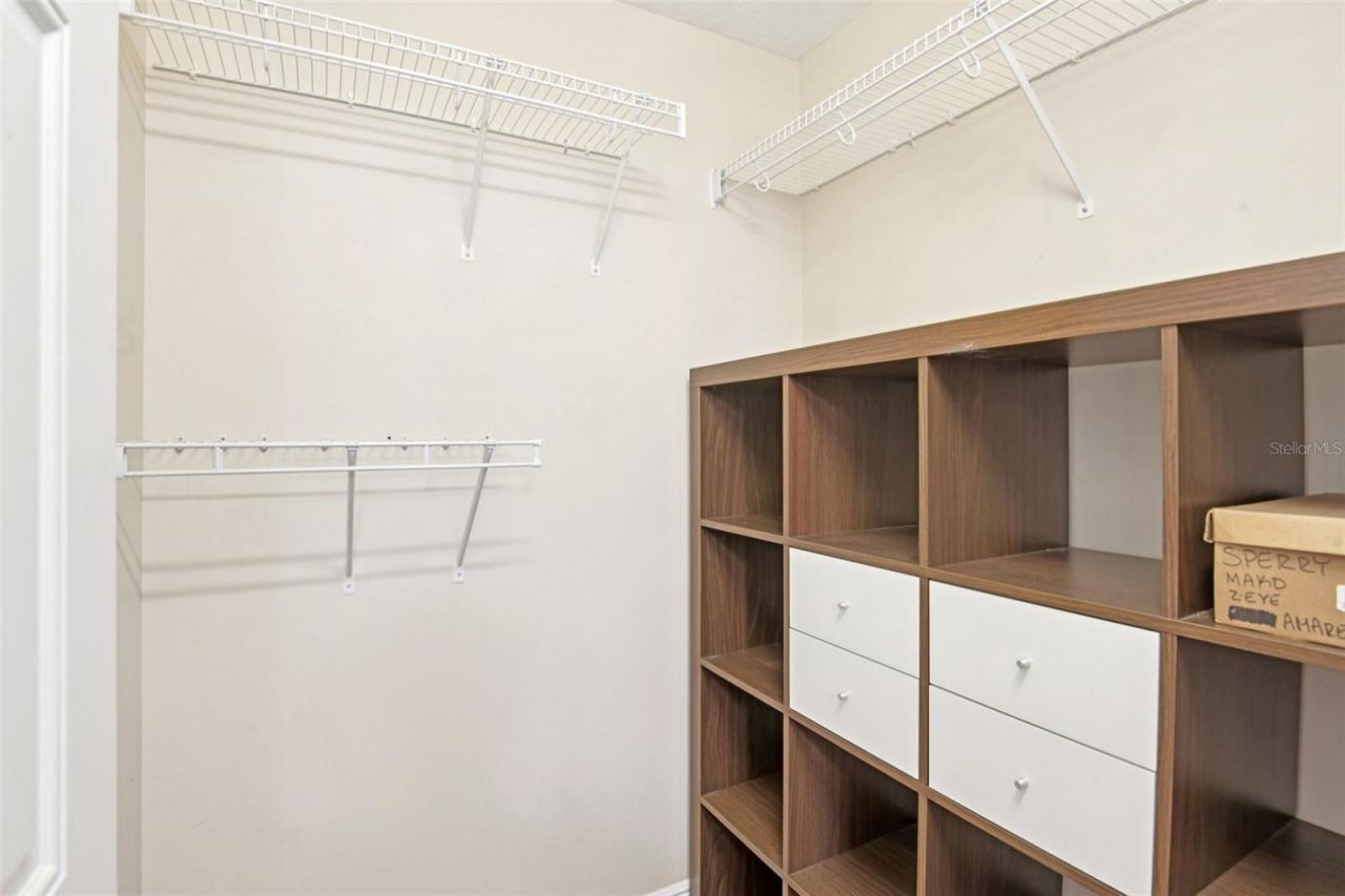 300 Valencia Circle , Saint Petersburg, FL 33716 Photo