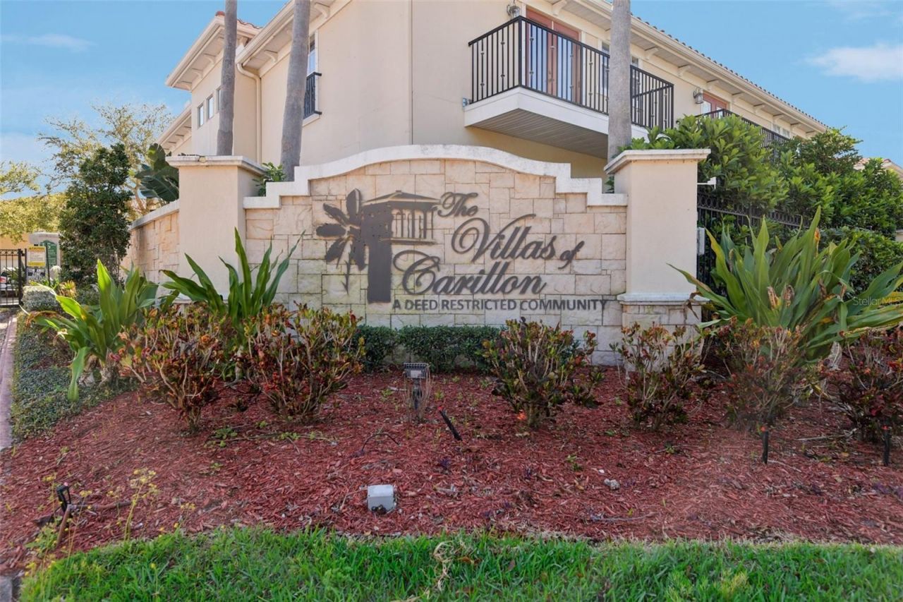 300 Valencia Circle , Saint Petersburg, FL 33716 Photo