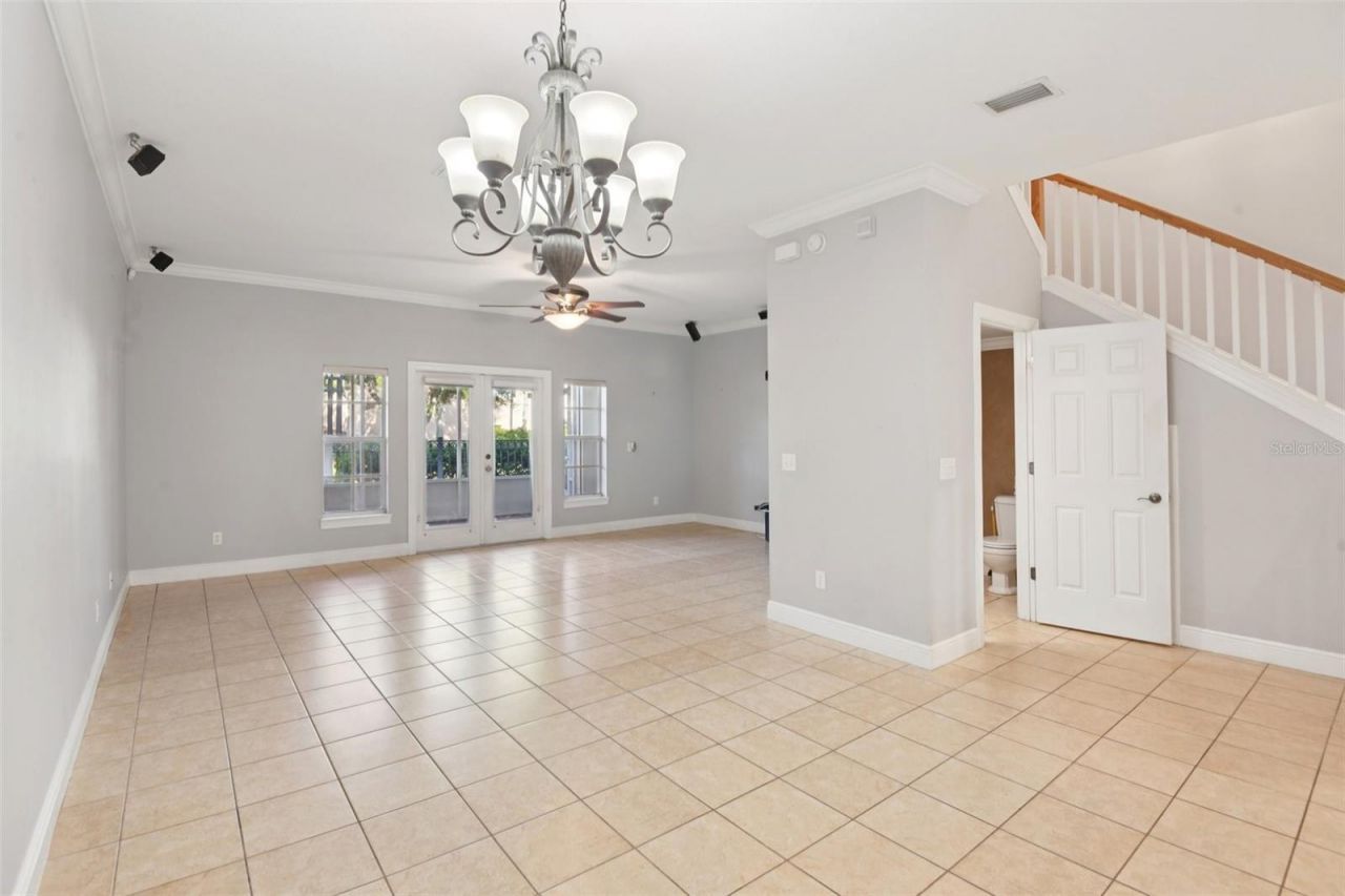 300 Valencia Circle , Saint Petersburg, FL 33716 Photo