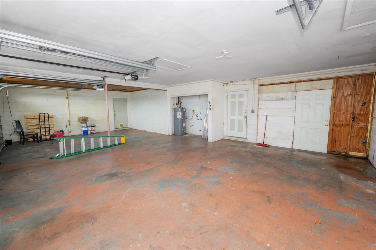 800 E Canfield Street , Avon Park, FL 33825 Photo