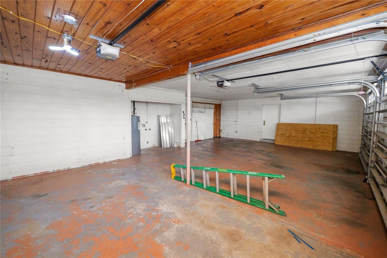 800 E Canfield Street , Avon Park, FL 33825 Photo