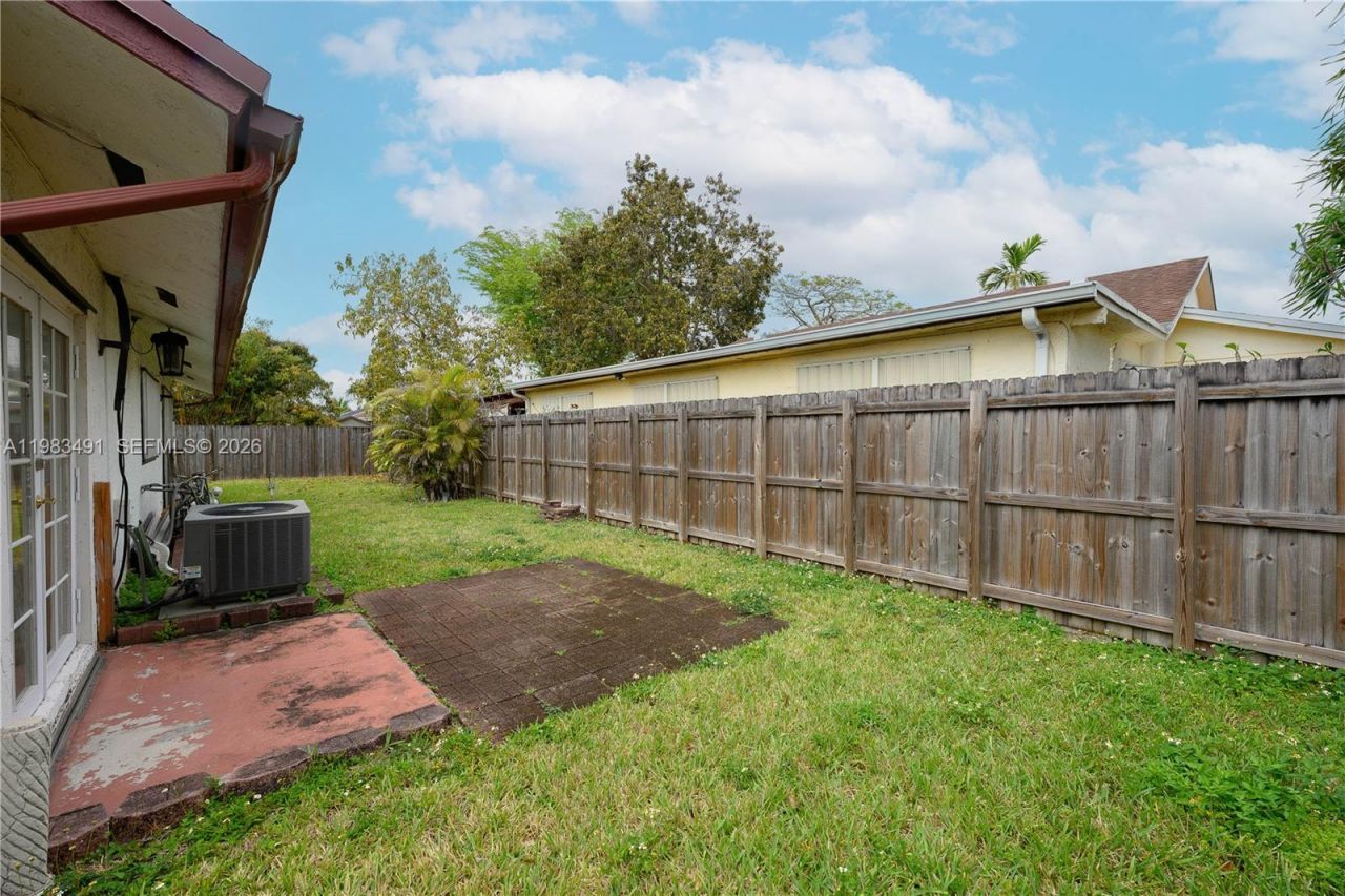 13329 SW 113th Pl , Miami, FL 33176 Photo