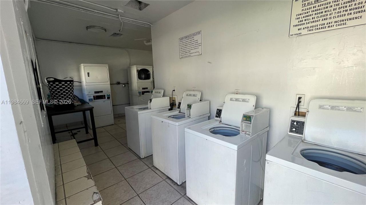 505 NW 177th St, Unit 212, Miami Gardens, FL 33169 Photo