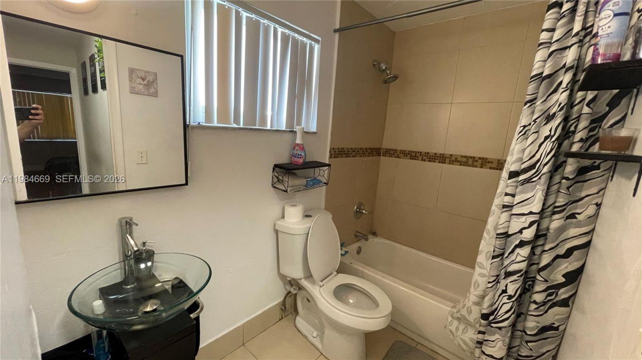 505 NW 177th St, Unit 212, Miami Gardens, FL 33169 Photo