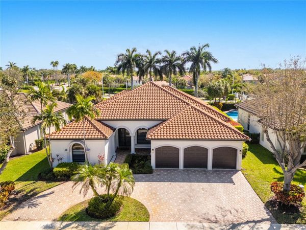 1479 SW 159th Ter , Pembroke Pines, FL 33027