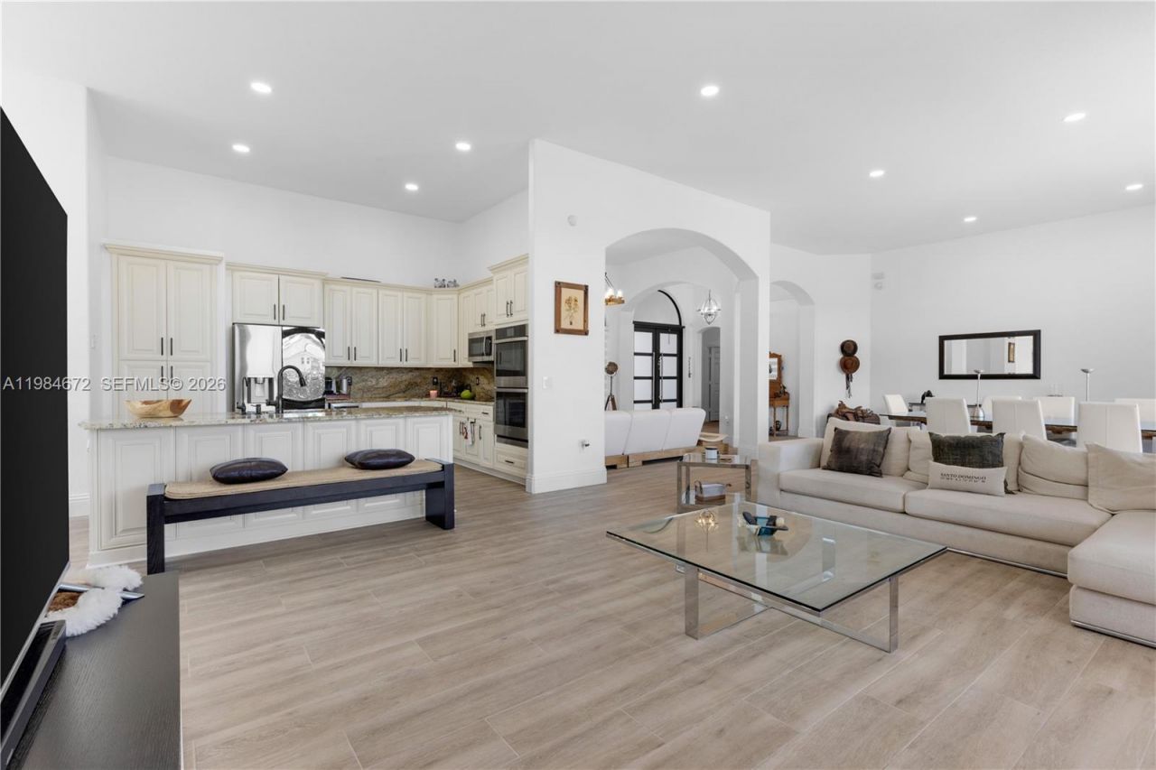 1479 SW 159th Ter, Pembroke Pines, FL 33027 Photo