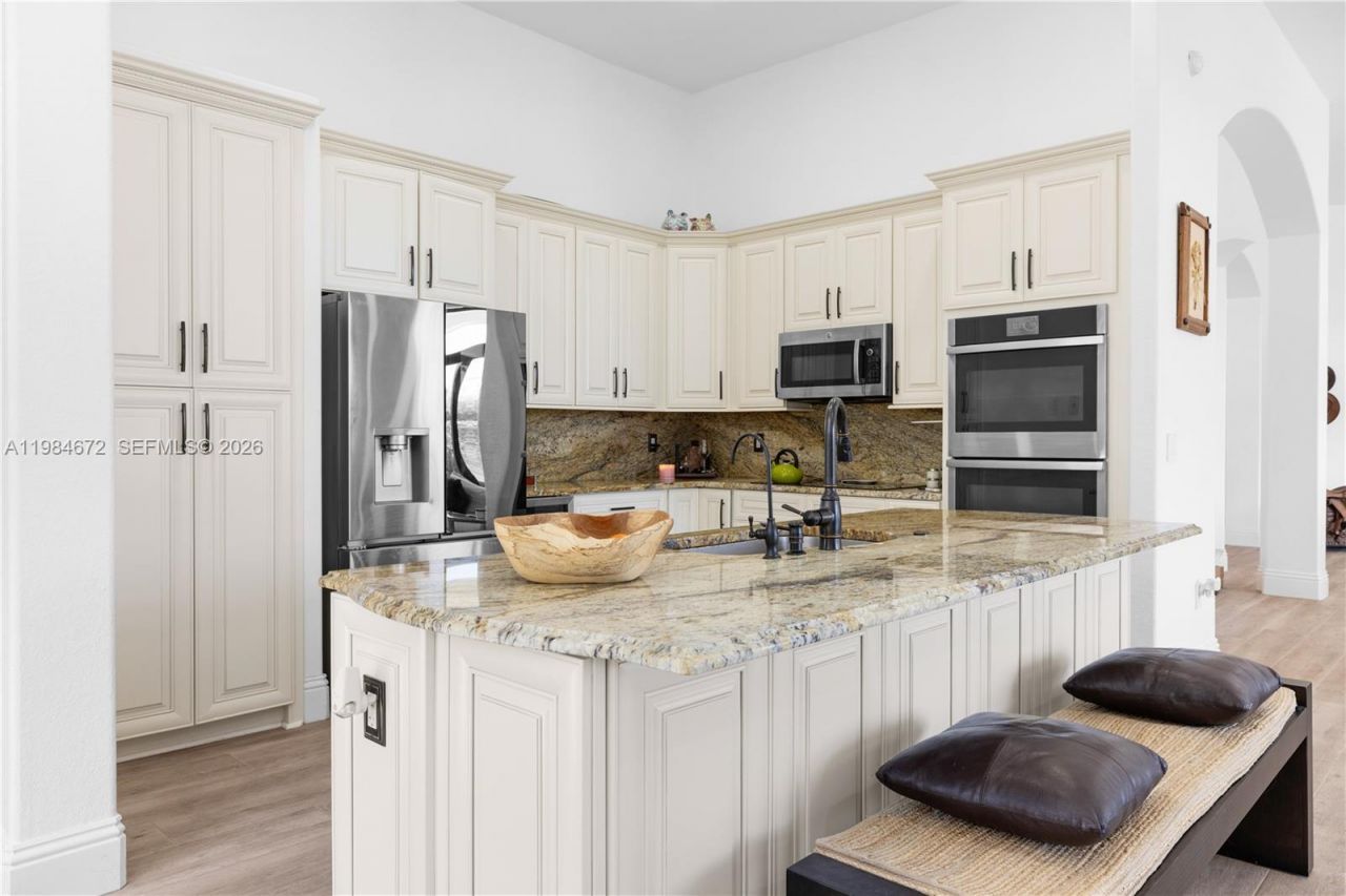 1479 SW 159th Ter, Pembroke Pines, FL 33027 Photo