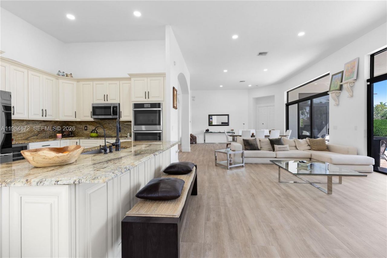 1479 SW 159th Ter, Pembroke Pines, FL 33027 Photo