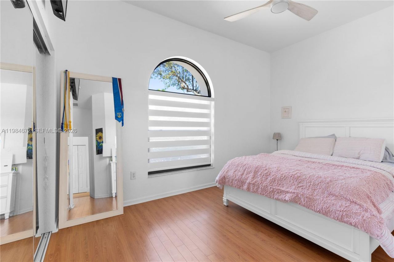 1479 SW 159th Ter, Pembroke Pines, FL 33027 Photo