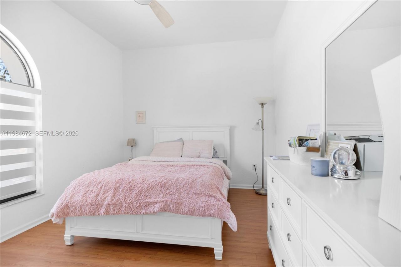 1479 SW 159th Ter, Pembroke Pines, FL 33027 Photo