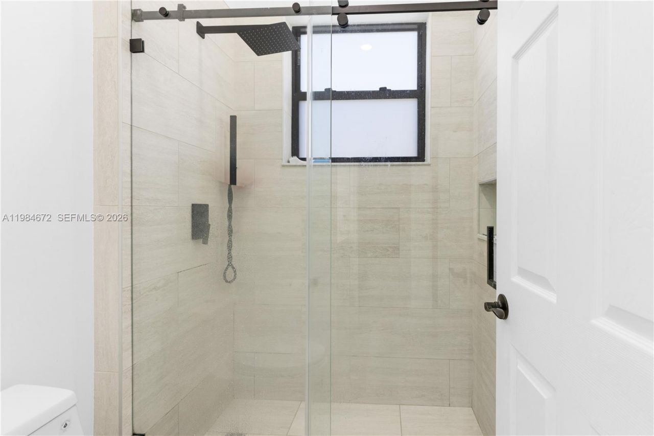 1479 SW 159th Ter, Pembroke Pines, FL 33027 Photo