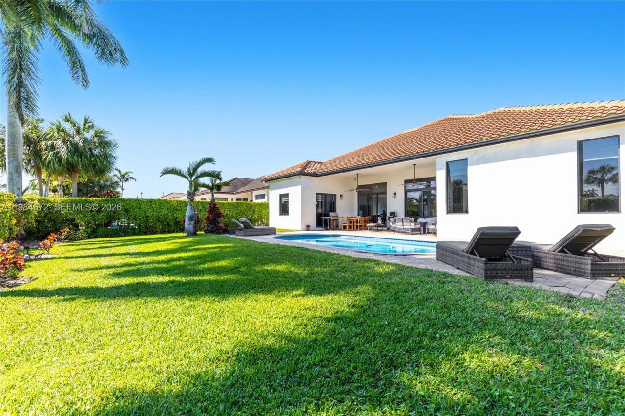 1479 SW 159th Ter, Pembroke Pines, FL 33027 Photo