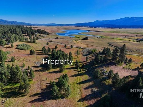 2 Joshua Drive, Cascade, ID 83611