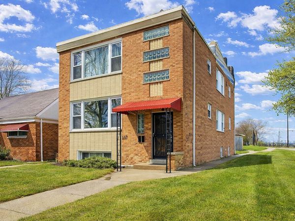 38 W 78th Street , Chicago, IL 60620