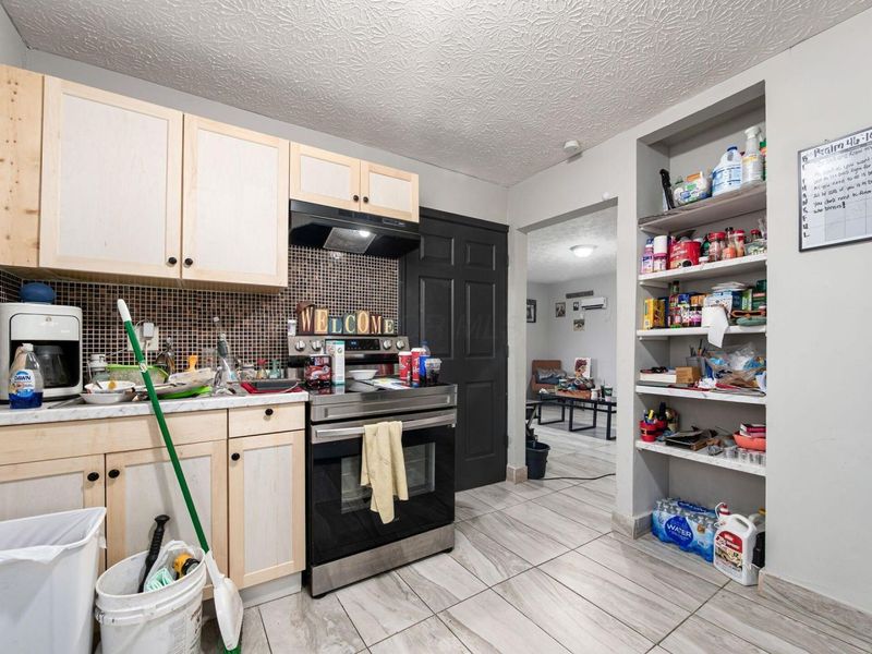 629 S Wheatland Avenue, Columbus, OH 43204 Photo 8