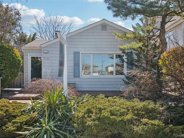 714 E Park Avenue , Long Beach, NY 11561