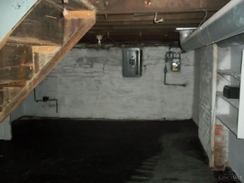 1839 Hewitt Avenue, Cincinnati, OH 45207 Photo 16