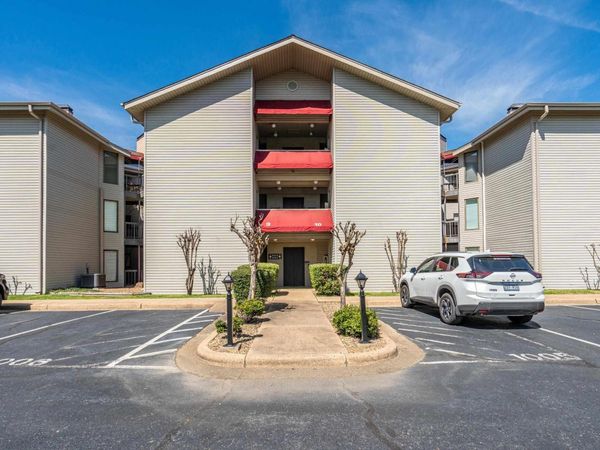 101 LONG ISLAND Drive, Unit 905, Hot Springs, AR 71913