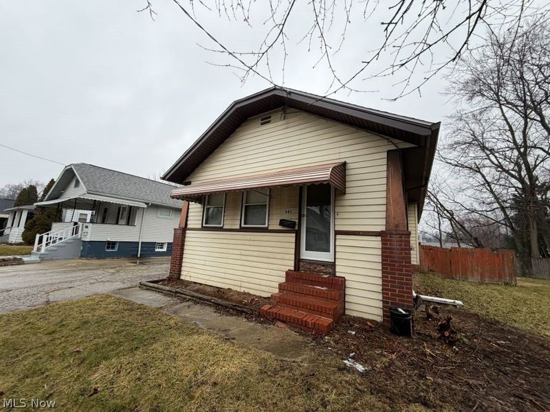 845 Concord Avenue, Akron, OH 44306 Photo 2