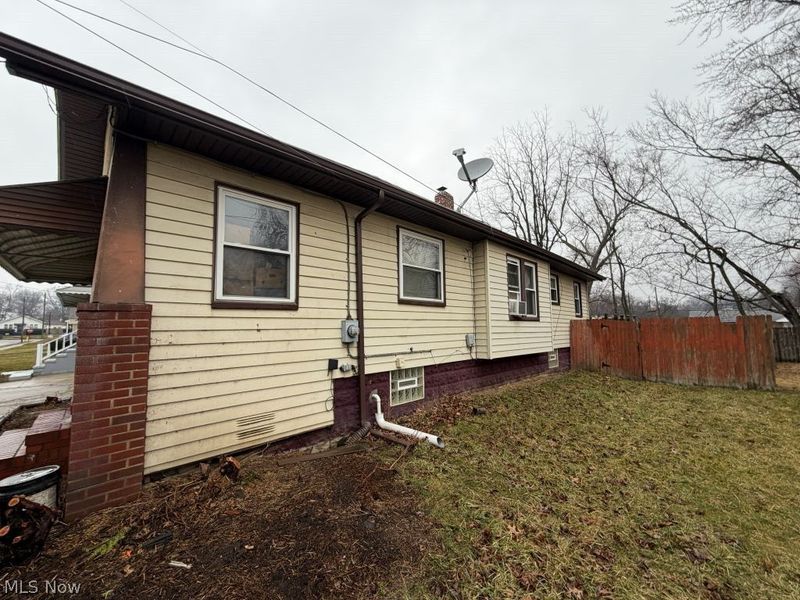 845 Concord Avenue, Akron, OH 44306 Photo 7