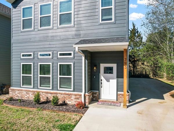 793 S Jagger Lane , Fayetteville, AR 72701