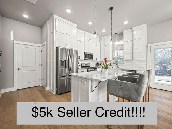 793 S Jagger Lane, Fayetteville, AR 72701