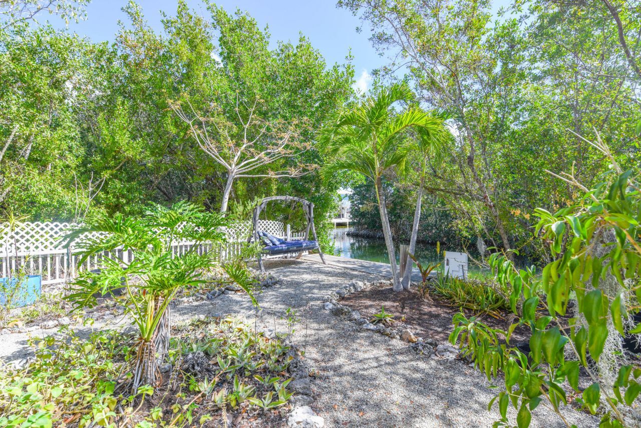 1719 Narcissus Avenue, Big Pine Key, FL 33043 Photo