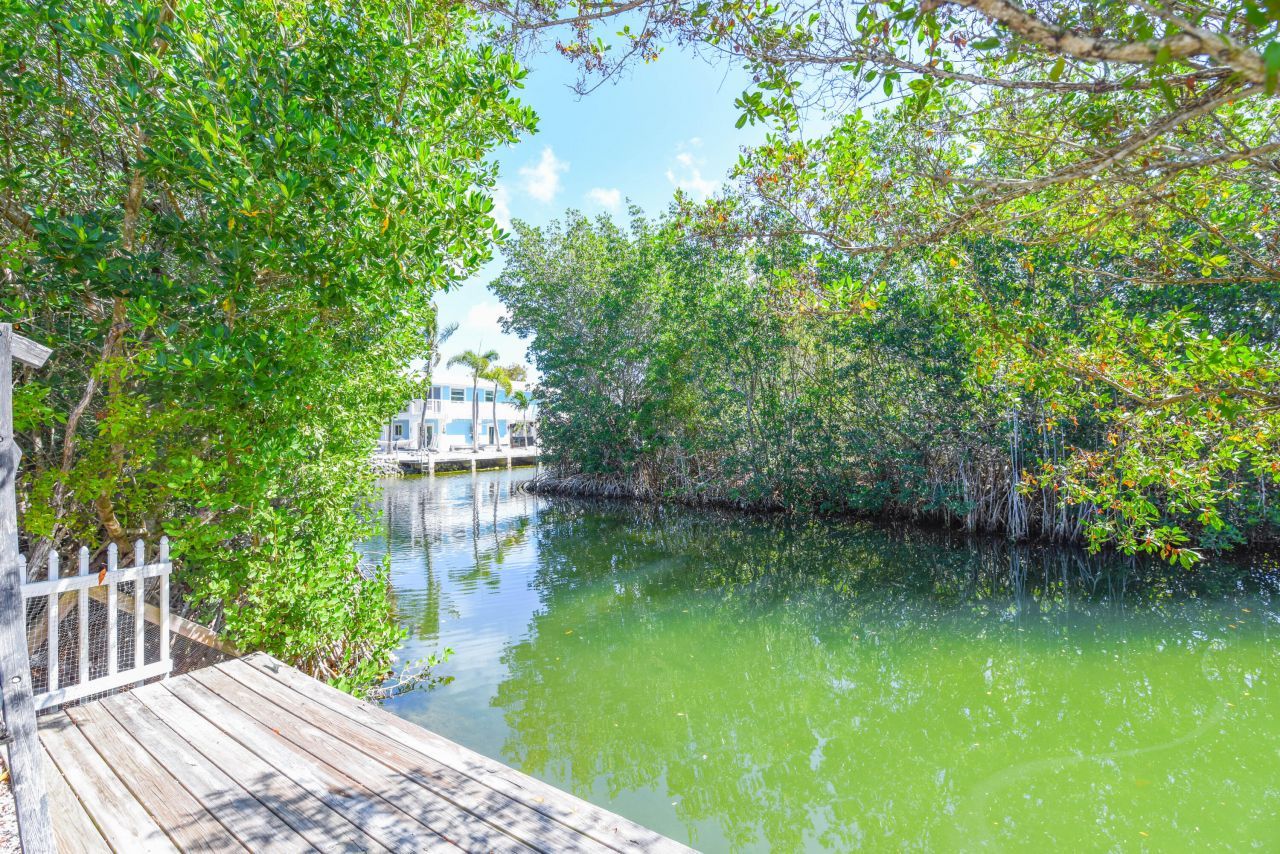 1719 Narcissus Avenue, Big Pine Key, FL 33043 Photo