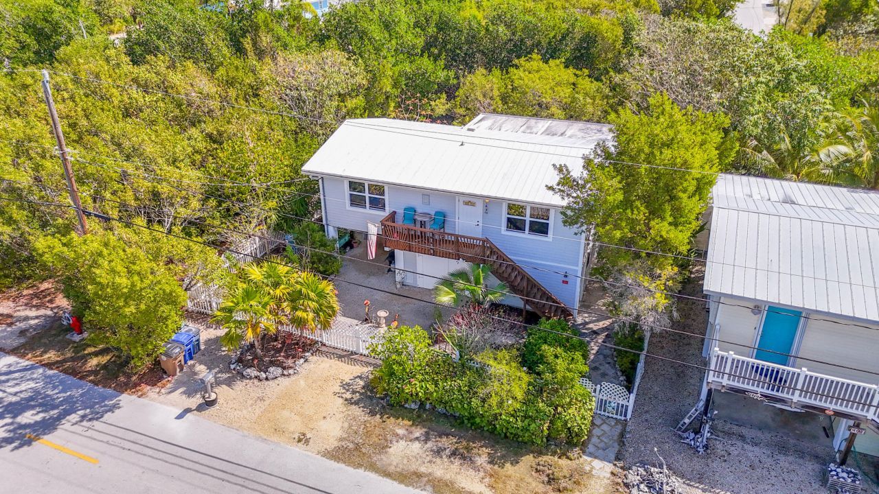 1719 Narcissus Avenue, Big Pine Key, FL 33043 Photo