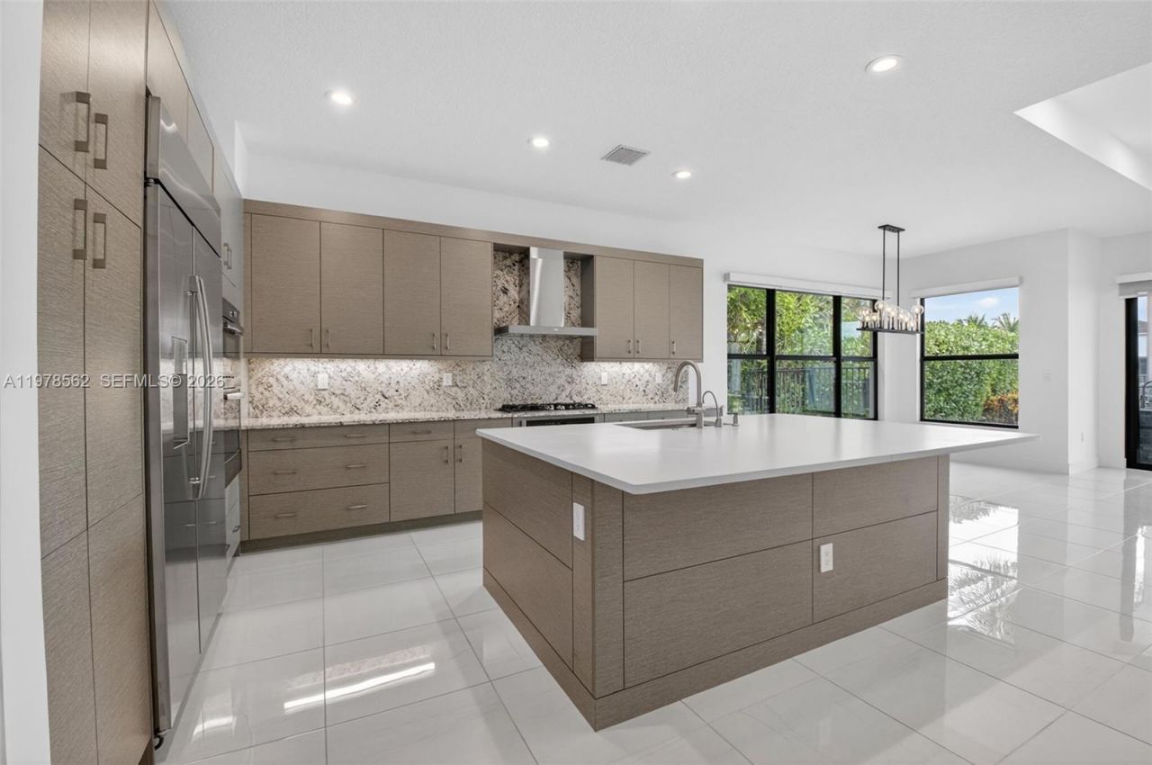 8629 Tower Bridge Ct , Boca Raton, FL 33496 Photo