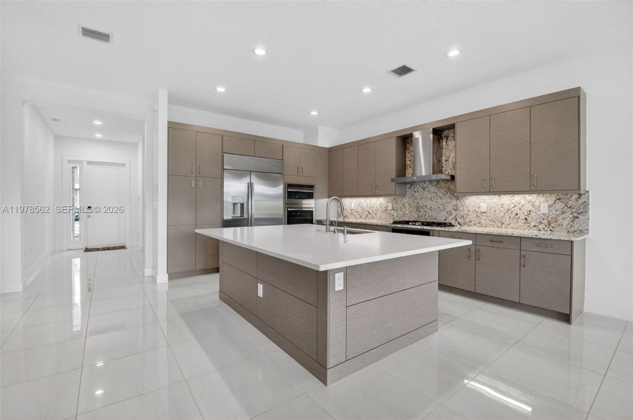 8629 Tower Bridge Ct , Boca Raton, FL 33496 Photo