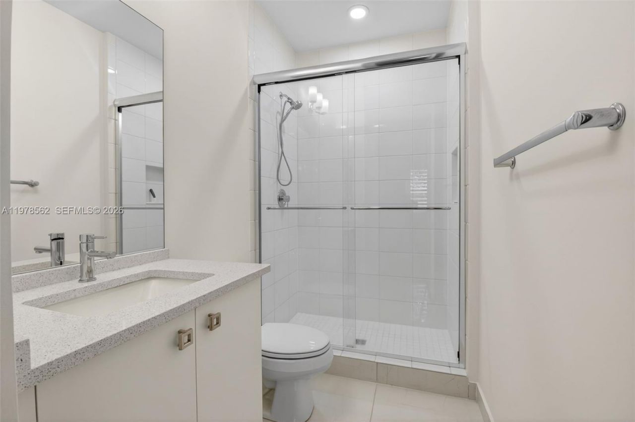 8629 Tower Bridge Ct , Boca Raton, FL 33496 Photo