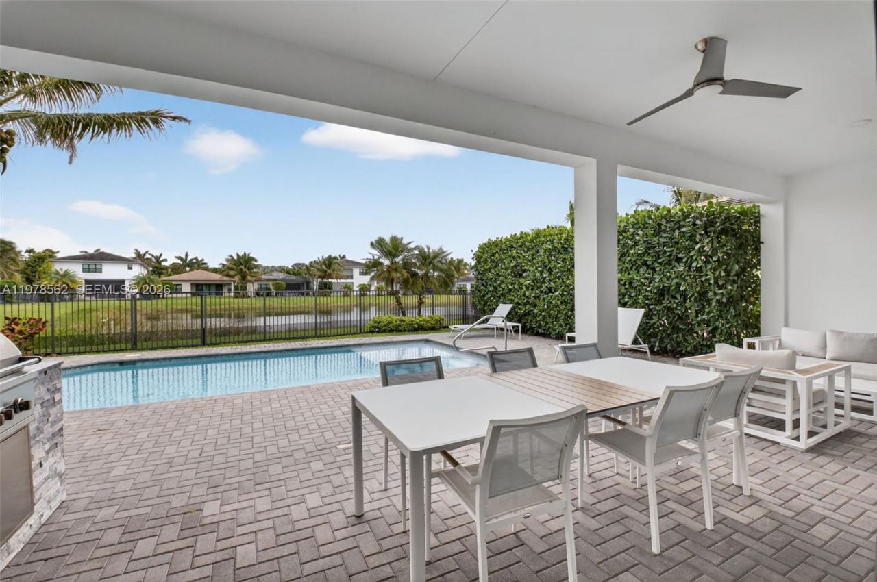 8629 Tower Bridge Ct , Boca Raton, FL 33496 Photo