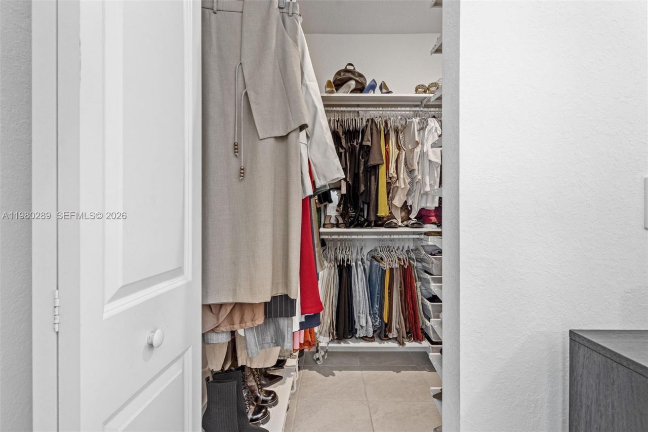 12731 SW 213th St , Miami, FL 33177 Photo