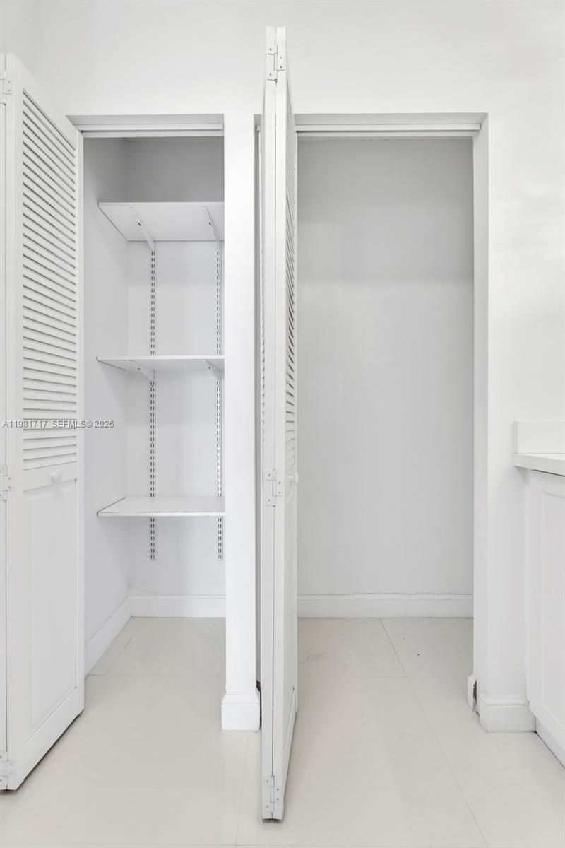 20515 E Country Club Dr, Unit 2242, Aventura, FL 33180 Photo