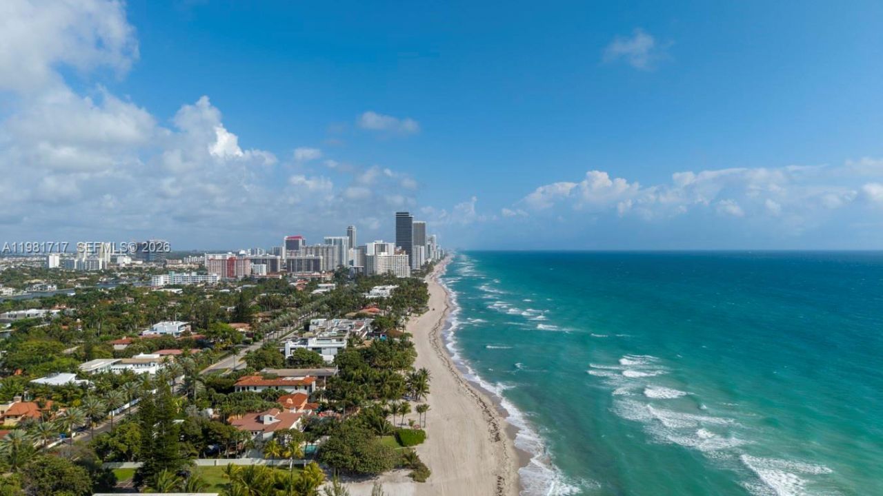 20515 E Country Club Dr, Unit 2242, Aventura, FL 33180 Photo