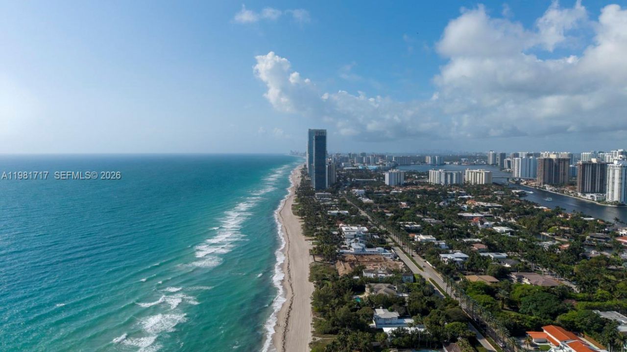 20515 E Country Club Dr, Unit 2242, Aventura, FL 33180 Photo