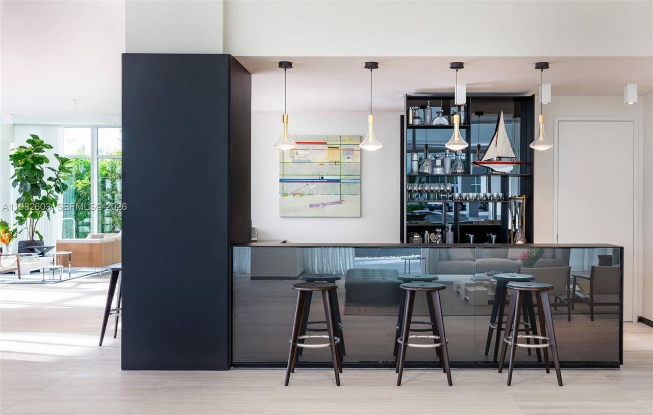 1011 W 48th St , Unit 8, Miami Beach, FL 33140 Photo