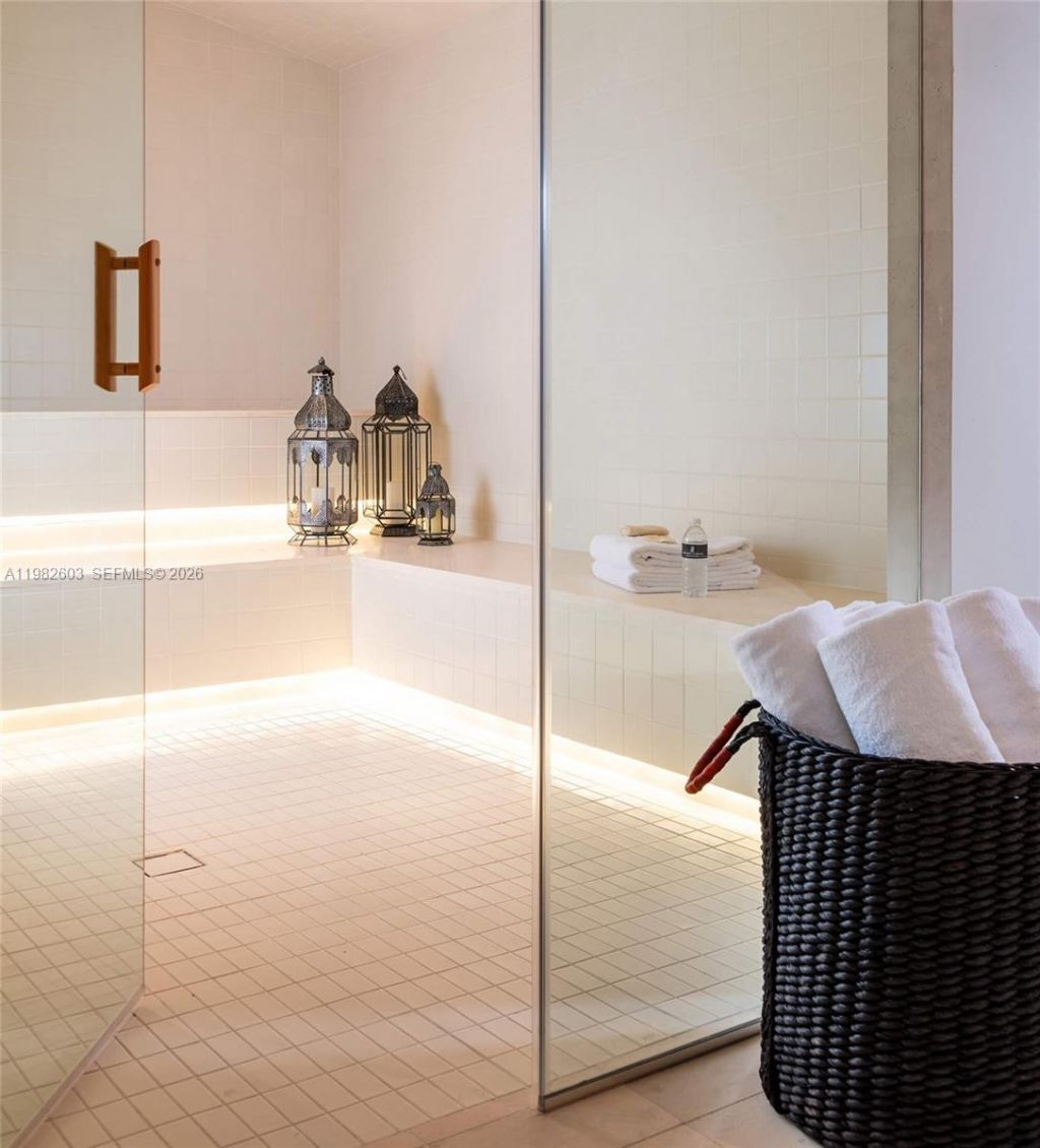 1011 W 48th St , Unit 8, Miami Beach, FL 33140 Photo