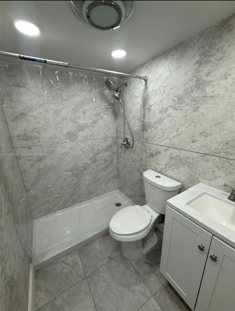 18870 NW 57th Ave, Unit 101, Hialeah, FL 33015 Photo