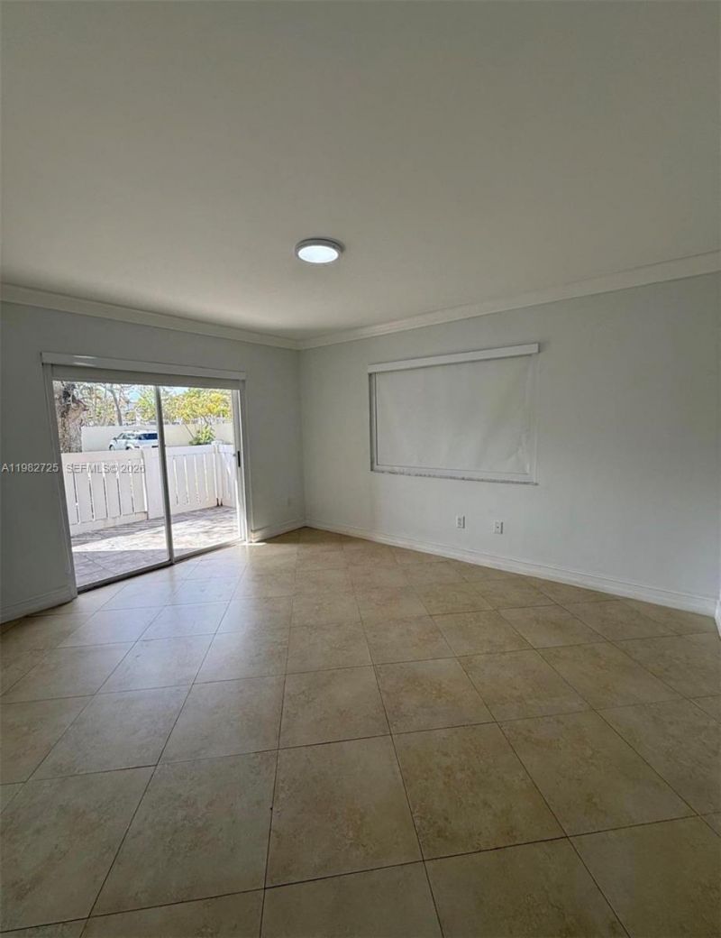 18870 NW 57th Ave, Unit 101, Hialeah, FL 33015 Photo