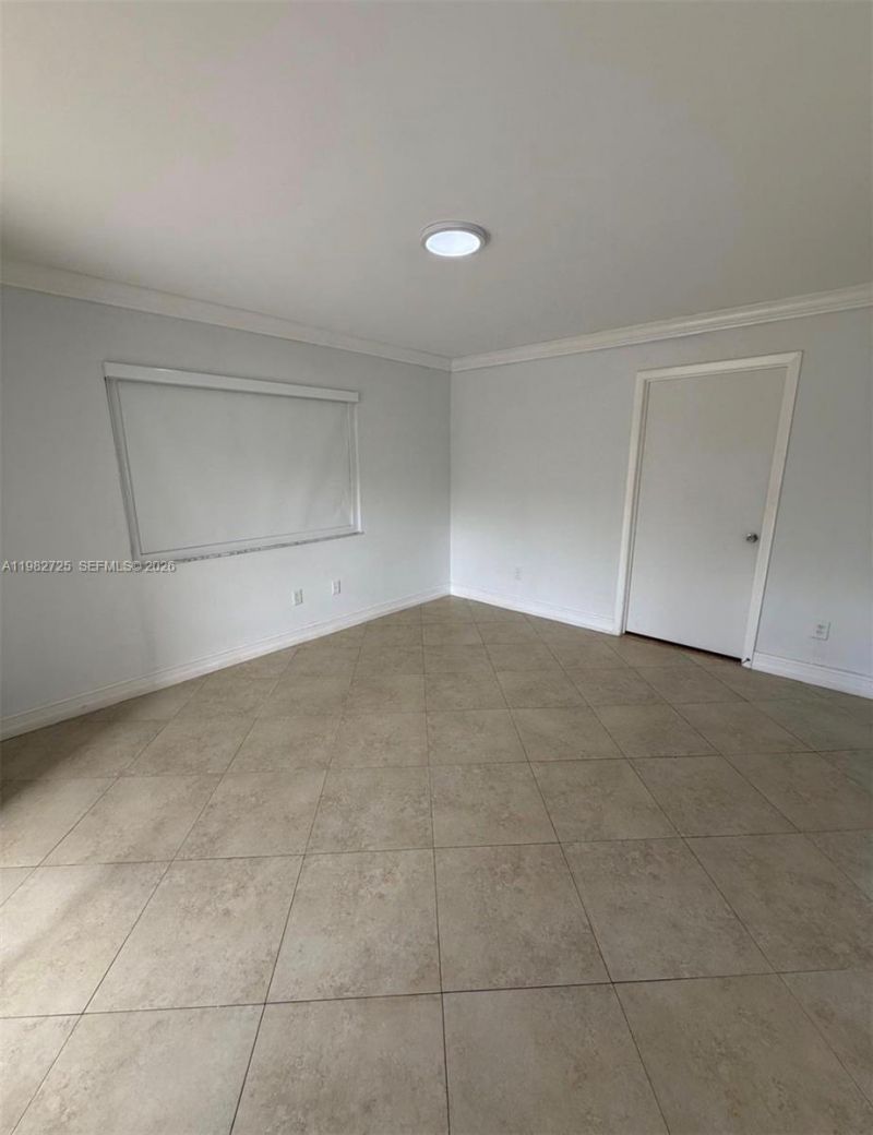 18870 NW 57th Ave, Unit 101, Hialeah, FL 33015 Photo