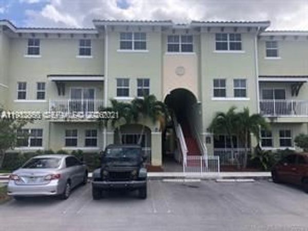 230 NW 109th Ave , Unit 111, Miami, FL 33172
