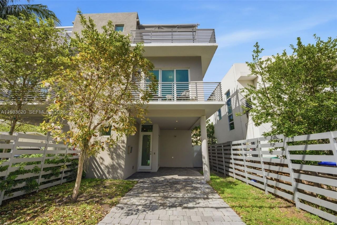 3525 Day Ave, Miami, FL 33133 Photo