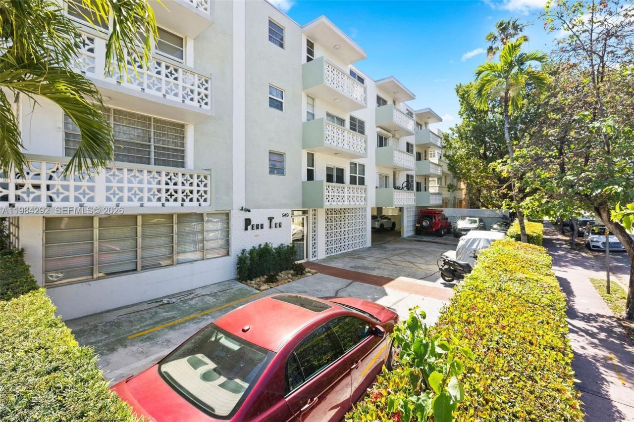 949 Pennsylvania Ave, Unit 201, Miami Beach, FL 33139 Photo