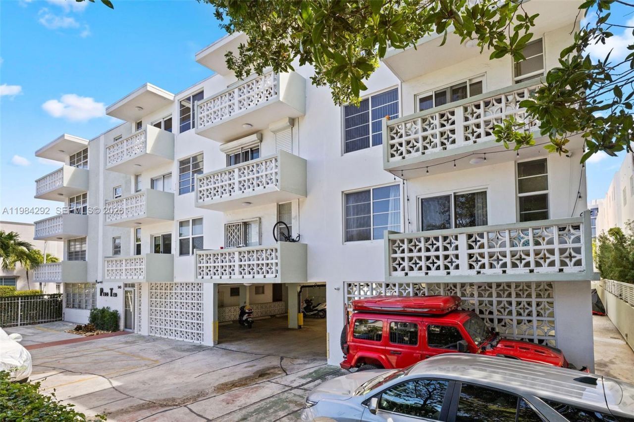 949 Pennsylvania Ave, Unit 201, Miami Beach, FL 33139 Photo