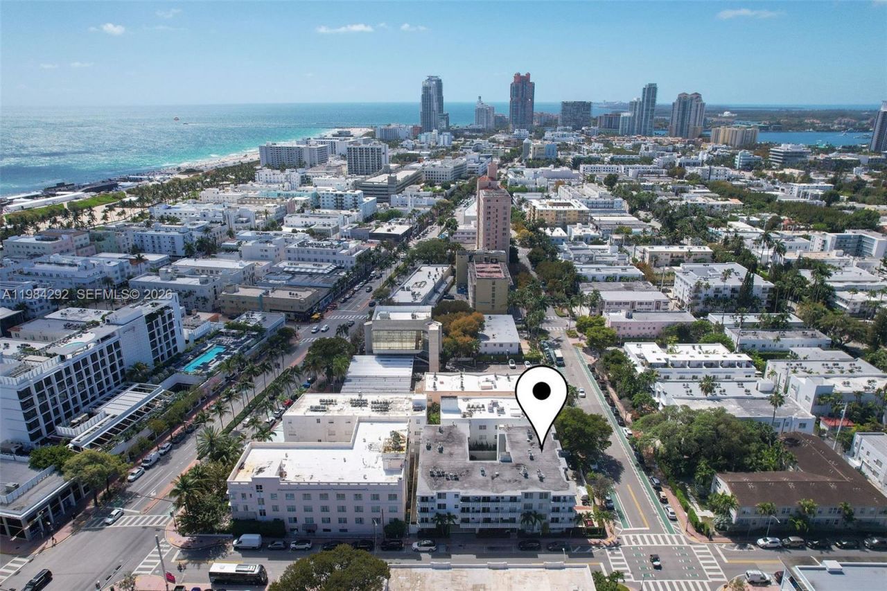 949 Pennsylvania Ave, Unit 201, Miami Beach, FL 33139 Photo