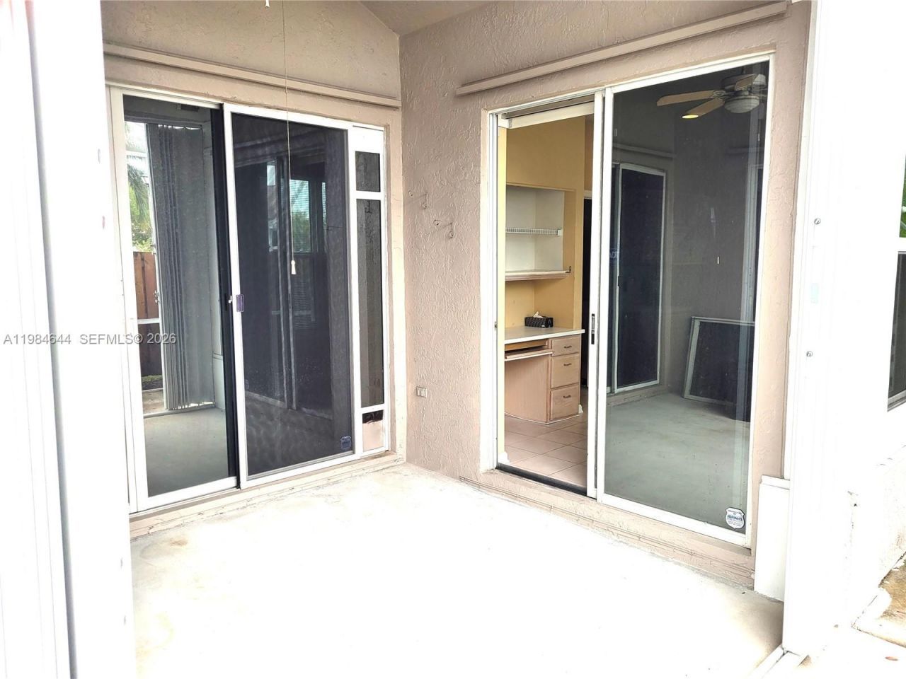 5823 Plum Harbor Cir, Tamarac, FL 33321 Photo